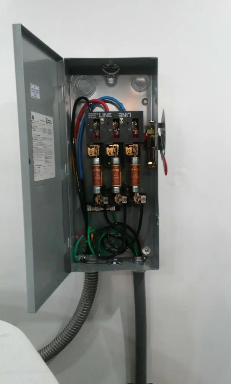 Three-phase disconnect switch installed for Electrical Wiring & Rewiring in Lake of the Woods